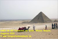 44807 08 052 Pyramiden von Gizeh, Weisse Wueste, Aegypten 2022.jpg